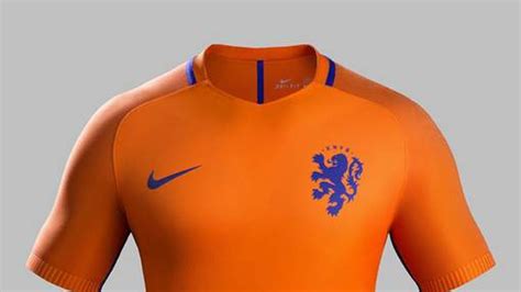 nederlands elftal tenue.